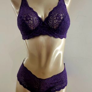 Corsetterie Soutien-gorge et culotte violet dentelle - Mes petits Secrets Pontchâteau