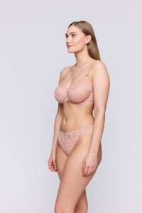 Corsetterie Soutien-gorge et tanga rose poudré dentelle - Primadonna - Mes petits Secrets Pontchâteau